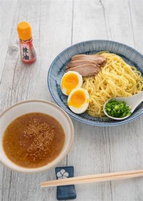  Tsukemen! ลองจุ่มเส้นราเมนเข้มข้นลงในซอสหมูหอมหวานมันเยิ้ม